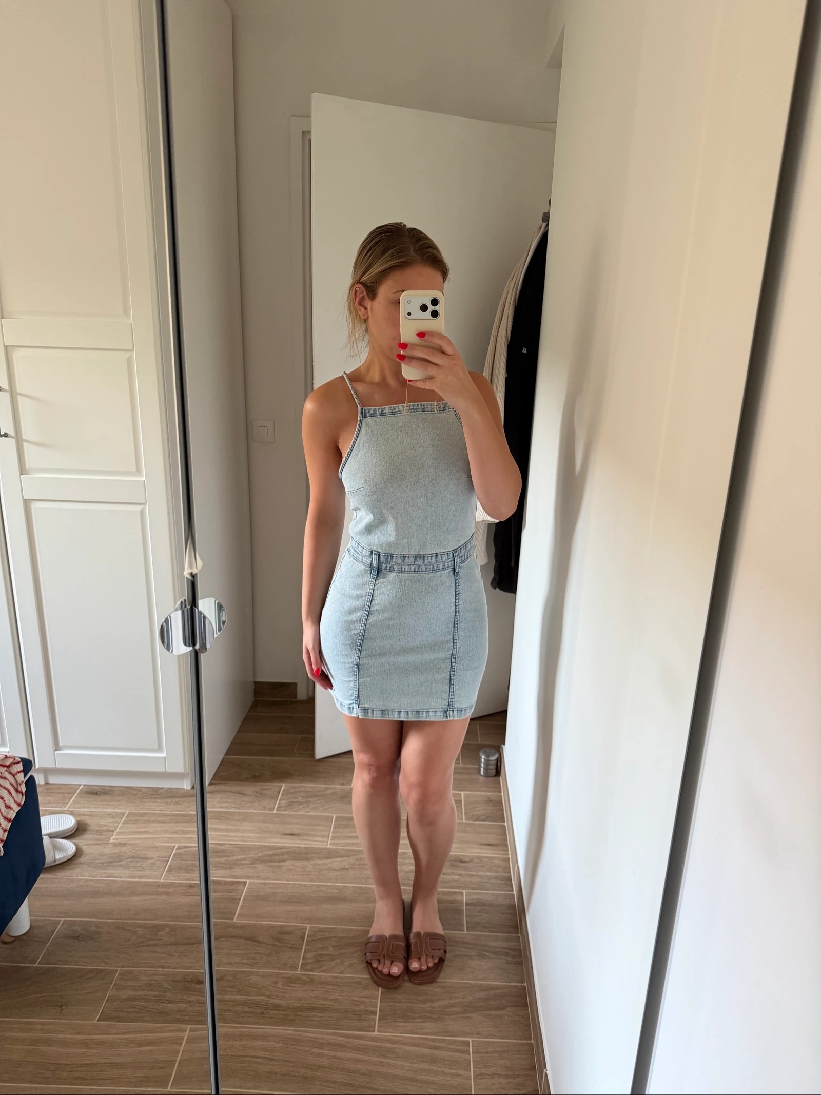 Robe en jean’s bleu ciel H&m